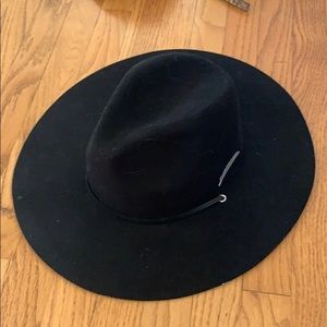 BRIXTON wide brim black felt hat